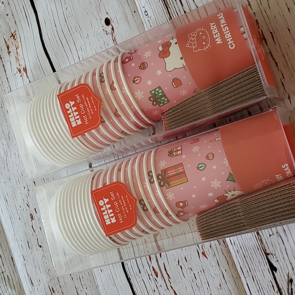 🆕️ CUTE SANRIO HELLO KITTY CHRISTMAS HOT CUP SET ☕️🎄